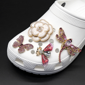 Oferta Especial 2026: Nuevos Adornos de Metal para Zapatos de Mujer con Diseños de Mariposas, Pájaros, Libélulas, Flores y Pedrería de Lujo - Product Image 6