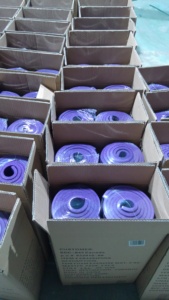 Tapete de Yoga de Alta Densidad NBR de Alta Calidad, Superficie Antideslizante, Tapete de Ejercicio para Gimnasio y Entrenamiento en Casa - Product Image 5