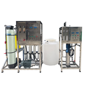 Système d'osmose inverse en deux étapes 12T/D pour la dessalement de l'eau de mer à haute salinité, équipement de filtration de l'eau salée - Product Image 1