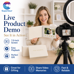 Superlieur A5 - Folleto de Video Digital Personalizado con Pantalla de 7.0 Pulgadas y Lámina Dorada, Regalo de Boda Personalizado y Álbum - Product Image 5
