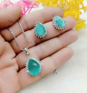 Collier étincelant de diamants américains avec boucles d'oreilles pour femmes et filles Produit en vrac fait main - Product Image 5