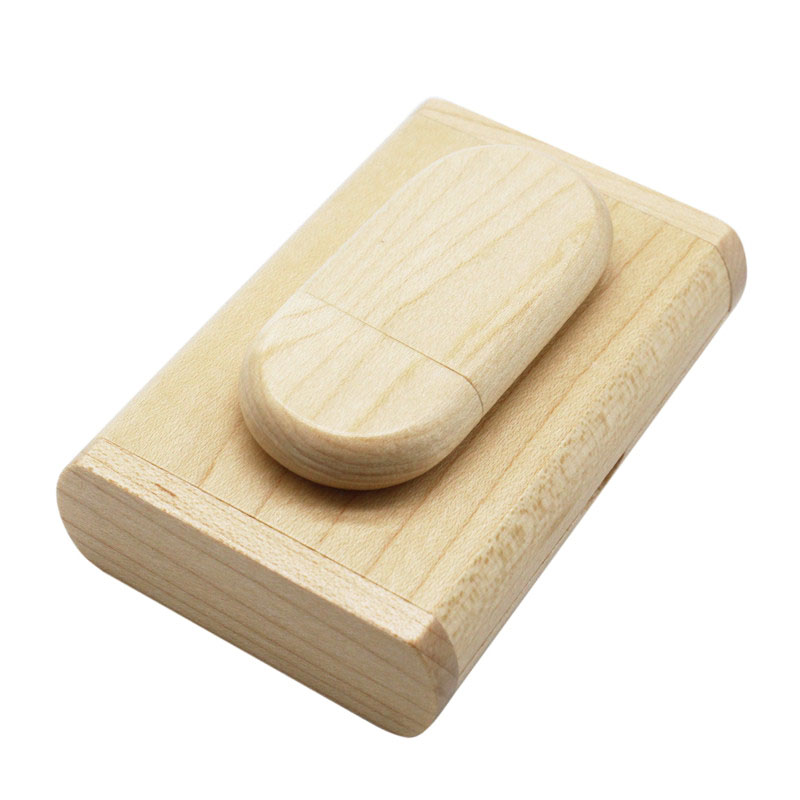 USB e Scatola in Acero
