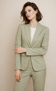 Ensemble de costume élégant vert sauge pour femme, blazer structuré avec pantalon ajusté assorti, pantalon de costume minimaliste pour affaires - Product Image 2