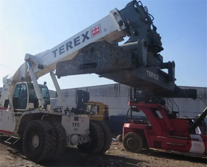 Pintura original Terex TFC45 45ton contenedor reachstacker 2016 modelo 45 Ton Kalmar Sany Terex REACH stacker barato - Product Image 5
