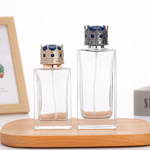 Flacone di Profumo Vuoto in Vetro Trasparente di Lusso Quadrato con Atomizzatore 30ml 50ml 100ml, Tappi a Corona e Stampa Serigrafica Personalizzata a Colori - Product Image 1