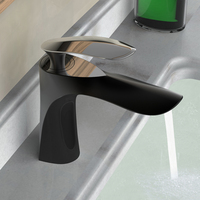 Foshan Ensemble de douche de pluie de salle de bain de haute qualité Robinets d'eau à bassin à main unique avec système de robinets électriques