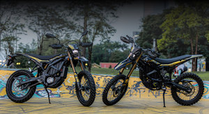 Ultra Bee Surron 21kW Moto Elettrica da Cross Off-Road 74V/60Ah con Motore Brushless <span class=keywords><strong>per</strong></span> <span class=keywords><strong>Motociclisti</strong></span> - Product Image 4