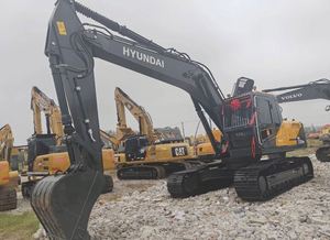 Excavadora de cadenas Hyundai HX220HD de 22 toneladas, usada, modelo 2023, motor y transmisión, capacidad de la cucharón de 0.93m, certificación CE - Product Image 2