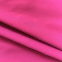 Tissu pour veste d'extérieur en jersey 100 % polyester, tissage uni, résistant à l'abrasion, imprimé sur mesure, couleur inaltérable, poids moyen