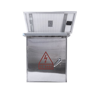 Clôture électrique étanche 45 km, alimentée par énergie solaire, 4,8 J d'énergie stockée, électrificateur de clôture avec panneau solaire 20 W et boîte en acier inoxydable - Product Image 3