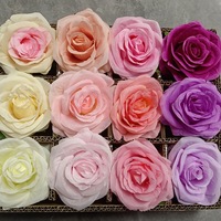 Direktverkauf ab Werk Hochwertige Simulierte Hochzeits-Kunstrosen Seidenblumen Rosenkopf-Serie Materialien für Blumenarrangements