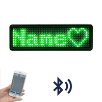 Cantidad mínima de pedido Señal brillante personalizada PIN de plástico recargable Pantalla de desplazamiento programable Bluetooth insignia de nombre led