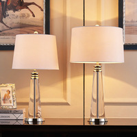 Lampe de table en cristal de luxe américaine moderne, créative, pour hôtel, club-house, chambre à coucher, chevet, personnalisée, unique, décorative, lampe de bureau