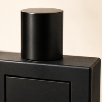Brume corporelle de luxe écologique pour chiens et chats, parfum bois de rose, éliminateur d'odeurs, spray fin non collant après le bain à la maison, rafraîchissant