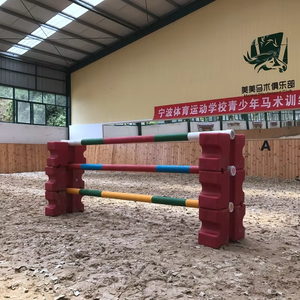 Construire des parcours de saut personnalisés : blocs de saut équestres en plastique robuste à emboîtement - Product Image 5