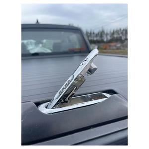 Couverture de benne de pick-up rétractable manuelle en aluminium rigide, compatible avec Ford Ranger Nissan Navara - Product Image 4