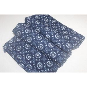 Tela de Algodón Estampada a Mano con Diseño Floral Moderno de Jaipur, India, para Bolsos, Cortinas y Vestidos, Ligera - Product Image 1