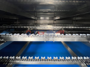 TG Machine GD600Q Système PLC entièrement automatique Machine à bonbons pour la production d'ours gommeux avec revêtement de sucre et d'huile - Product Image 4