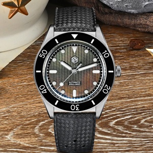 San Martin SN0151GL 39mm Miyota 90S5 Montre automatique pour homme avec cadran guilloché en nacre, montre de plongée à remontage automatique, luminescence BGW-X1, 20 bars - Product Image 2