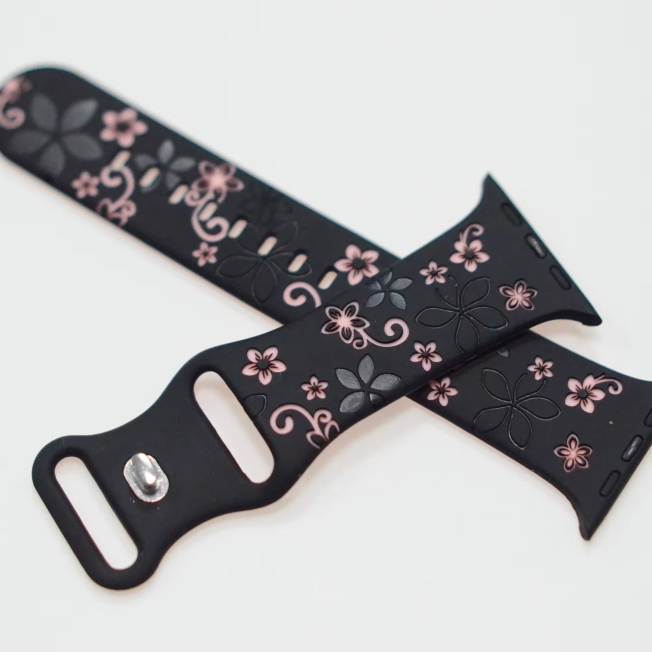 Printed Engraved butterfly Silicone Watch Band Belt Rubber Bracelet for Iwatch Series 9 8 7 Smart Watch Bands Accessories