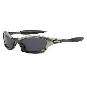 Nuevas gafas de sol de ciclismo antivaho UV400 de moda transfronterizas con marco semimetálico de correa ajustable para hombres - Product Image 1