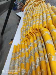 Comprar Kurta conjuntos de Diseño de Moda de algodón pareja Kurta conjunto para hombres y mujeres vestido tradicional indio a precio mayorista - Product Image 3