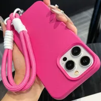 Étui de téléphone en cuir texturé avec dragonne pour iPhone 16 Pro Max 15 14 Plus 13 12 11 XS XR X – Coque arrière souple en TPU avec dragonne