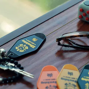 塑料ABS钥匙挂件酒店房间钥匙标签定制空白汽车旅馆钥匙扣标签个性化促销汽车旅馆钥匙扣