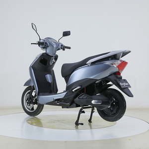 Moped électrique pour adultes haute vitesse 1500W, 60V, cadre en acier, moto électrique à 2 places, <span class=keywords><strong>scooter</strong></span> électrique à deux roues avec frein à disque - Product Image 5