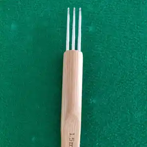 Agulhas De Tricô De Bambu Personalizado Crochet Hooks Set Agulha De Bordado Crochet De Tricô De Madeira