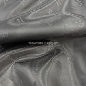 Bán buôn nhà máy in thiết kế 100% <span class=keywords><strong>polyester</strong></span> dập nổi 170t 180T <span class=keywords><strong>190t</strong></span> <span class=keywords><strong>taffeta</strong></span> lót vải - Product Image 4