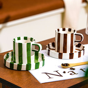 Tasse à eau en céramique de style nordique rétro, tasse à lait en céramique, tasse à cappuccino, tasse à café avec assiette à dessert - Product Image 2