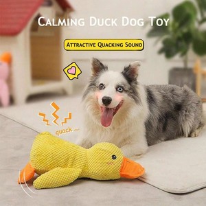 Giocattolo di Peluche per Cani a Forma di Anatra <span class=keywords><strong>Gialla</strong></span>, Morbido Giocattolo da Masticare con Squeaker per Cani di Taglia Piccola e Media - Product Image 4