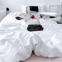 Ensemble de housse de couette pour astronaute spatial, ensemble de housse de couette avec taie d'oreiller assortie, couette en microfibre ultra douce pour enfants