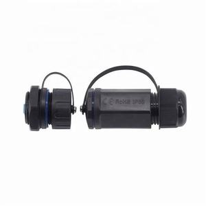 Optocoupleur M25 LC avec connecteur d'extension étanche avec couvercle, connecteur à <span class=keywords><strong>fibre</strong></span> <span class=keywords><strong>optique</strong></span> froid, tête droite, <span class=keywords><strong>prise</strong></span> femelle - Product Image 1