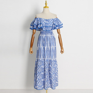 <span class=keywords><strong>Robe</strong></span> longue de style célébrité, tempérament féminin, <span class=keywords><strong>automne</strong></span> <span class=keywords><strong>2022</strong></span>, nouvelle <span class=keywords><strong>robe</strong></span> à double couche, feuille de lotus brodée, <span class=keywords><strong>robe</strong></span> ajourée - Product Image 4