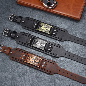 European Style Leather <b>Bangle</b> With Animal Pattern <b>Copper</b> Alloy Unisex Bracelet - Product Image 2