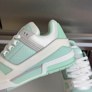 Zapatillas Deportivas de Diseño Verde de Lujo para Hombre, Calzado Casual para Correr, Antideslizantes y Cómodas para Caminar - Product Image 2