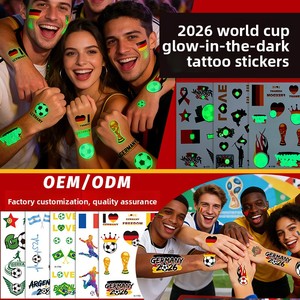Pegatinas <span class=keywords><strong>de</strong></span> Tatuajes Temporales Impermeables que Brillan en <span class=keywords><strong>la</strong></span> Oscuridad 2026 para <span class=keywords><strong>Bandera</strong></span> Nacional <span class=keywords><strong>de</strong></span> EE. UU., Canadá y México, Juegos <span class=keywords><strong>de</strong></span> Fútbol, Cuatro Colores - Product Image 2