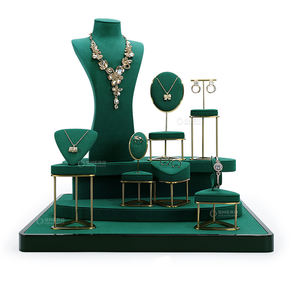 High End Wholesale <b>Necklace</b> Card <b>Holder</b> Display Velvet Jewelry Display <b>Stand</b> Tray <b>Holder</b> Diamond for Jewelry - Product Image 3