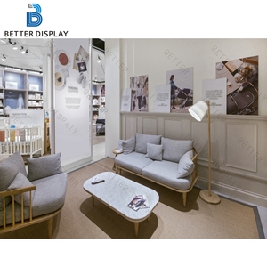 Étagères de présentation de vêtements pour bébés en bois personnalisables et élégantes avec éclairage LED pour les magasins pour enfants - Product Image 4