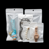 Boîte d'emballage cadeau multifonction élégante avec logo personnalisé pour montres, câbles de données, petits accessoires pour la vente en gros et au détail