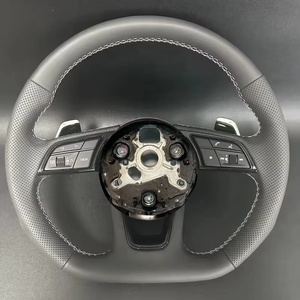 Volante de cuero de fibra de carbono para <span class=keywords><strong>Audi</strong></span> A3 8V A6 C7 C6 S3 A5 A4 B8 B9 Q7 Q5 RS3 A7 TT S8 <span class=keywords><strong>Q8</strong></span> S4 A8 RS7 S5 S6 S7 cuero - Product Image 1
