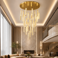 Lustre personnalisé à barres de cristal longues, plaque de plafond dorée, suspension LED protectrice pour les yeux, garantie 2 ans pour escalier à plafond haut