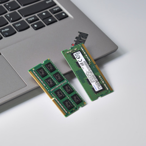 NUEVA memoria <span class=keywords><strong>RAM</strong></span> para computadora portátil DDR4 de alta velocidad de <span class=keywords><strong>4GB</strong></span> y 3200MHz <span class=keywords><strong>RAM</strong></span> DDR4 de alta calidad - Product Image 1