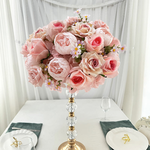 ดอกไม้ประดิษฐ์ทรงกลมแบบโมเดิร์นสั่งทำขายส่ง ดอกกุหลาบผ้าไหมสีชมพู ดอกโบตั๋น จัดดอกไม้สำหรับงานแต่งงาน ตกแต่งโต๊ะกลาง - Product Image 1