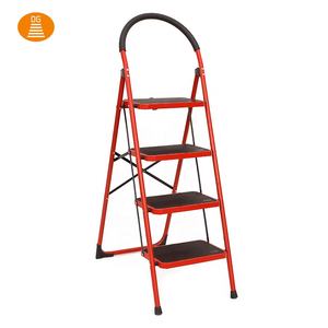 Vendi scala in acciaio per uso domestico <span class=keywords><strong>veloce</strong></span> 4 gradini multiuso con scala in acciaio antiscivolo strumenti di lavoro pieghevoli carrello in acciaio - Product Image 1