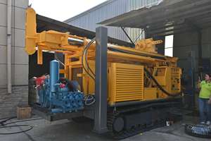 เครื่องเจาะบ่อน้ำ CS1000H 1000 เมตร แบบหมุนความเร็วสูง ประสิทธิภาพสูง พร้อมปั๊มโคลน สำหรับการเจาะอุตสาหกรรมและเชิงพาณิชย์ที่รวดเร็ว - Product Image 6