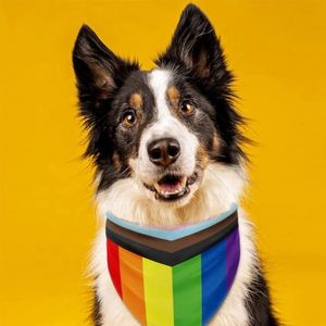 Pañuelo para Perro de Poliéster con Diseño 'Love Is Love' y 'Rainbow Pride Progress', Pañuelo para Mascota con Anillo para el Pelo, Diseño Personalizado - Product Image 2