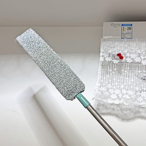 Extendable Dust Duster 1.3M Telescopic Handle For Cleaning Under Beds And Crevices - Product Image 2